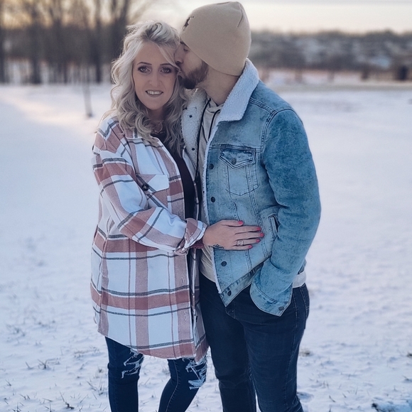 Meet your Posher, Taylor - Picture 5 of 6